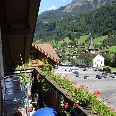 Staubbach Amazing Waterfall View Apartment