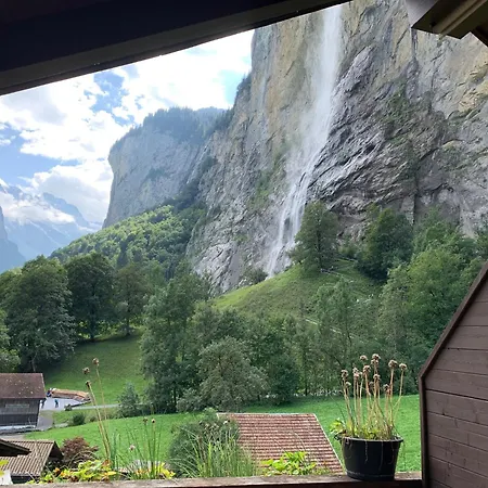 Lauterbrunnen Staubbach Amazing Waterfall View